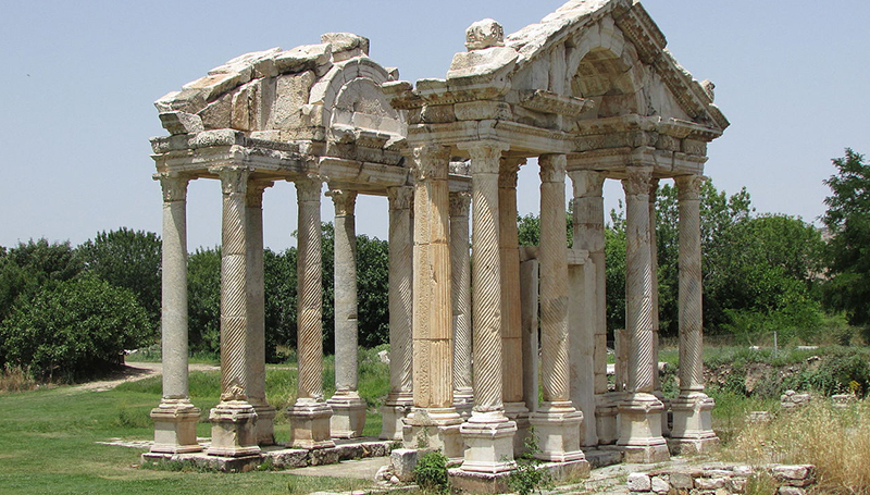 Il sito archeologico di Afrodisia Il sito archeologico di Afrodisia