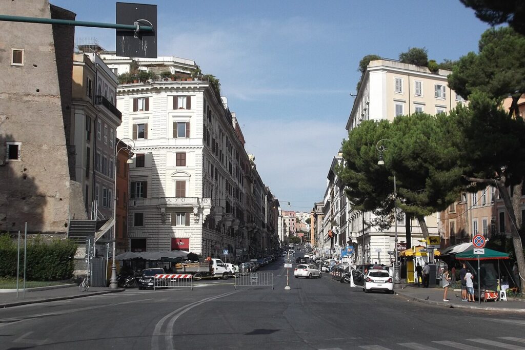 Itinerario Turistico F Roma: da Largo Corrado Ricci a Via di Monte Oppio
