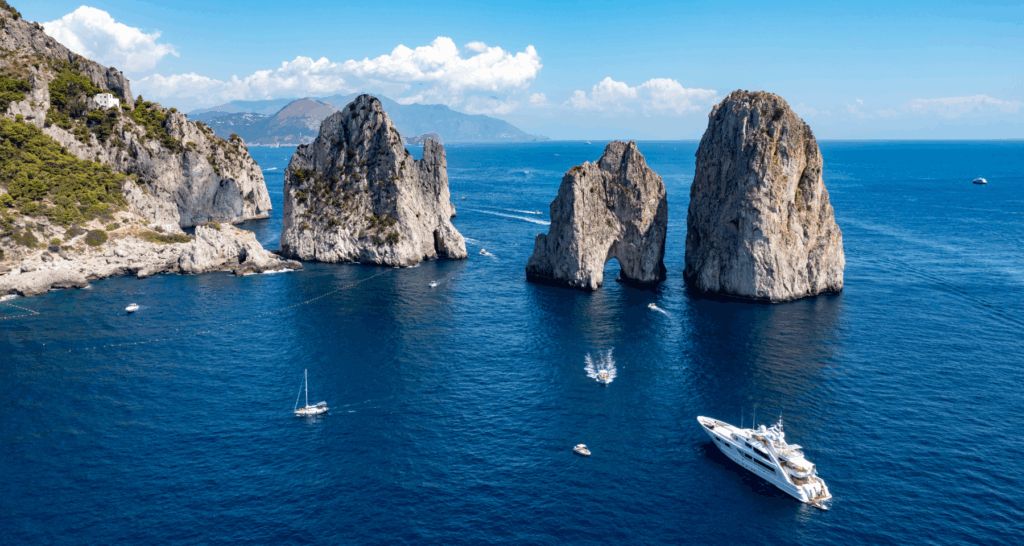 Estate al sicuro: la guida alle spiagge bandiera blu 2025