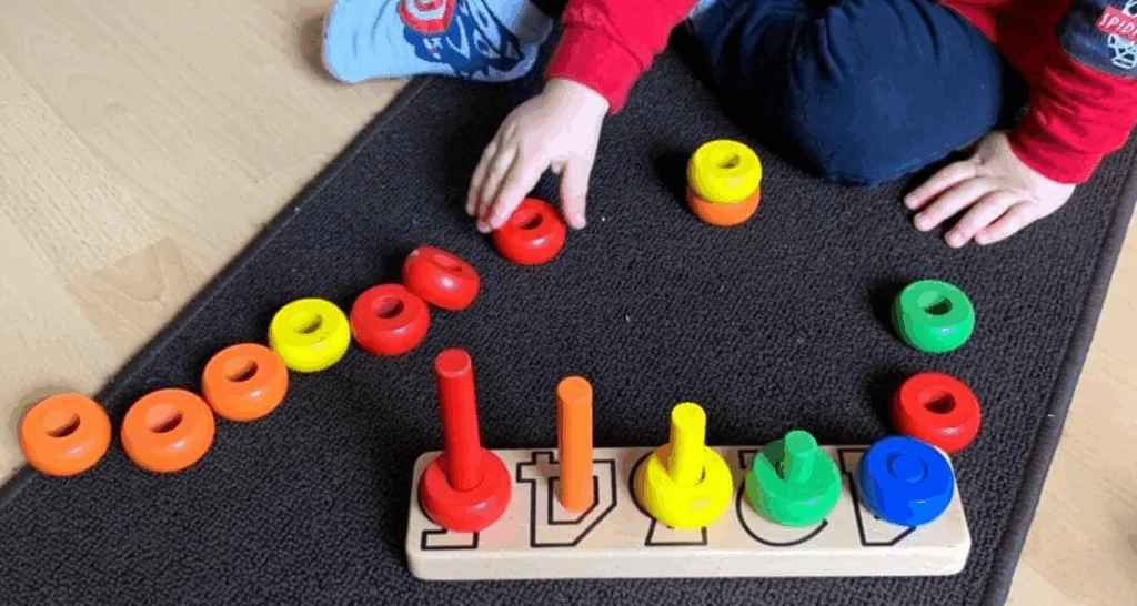 Tentano di prelevare un bambino senza delega all'asilo di Roma: la scuola li ferma